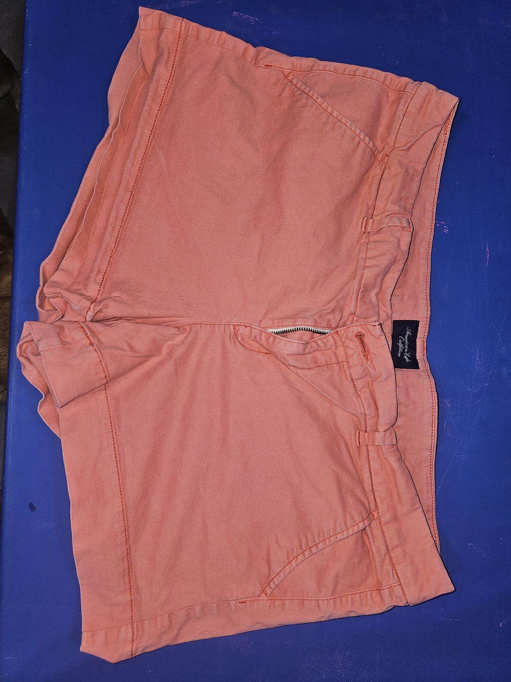 American Eagle Outfitters Peach Cargo Shorts